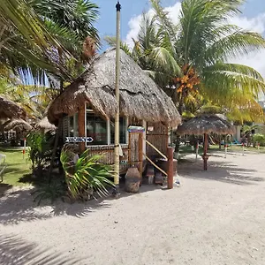 Hotel Las Cabanas Del Doctor, Mahahual